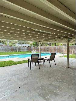 1725 Peach Tree Court, Harlingen TX 78550