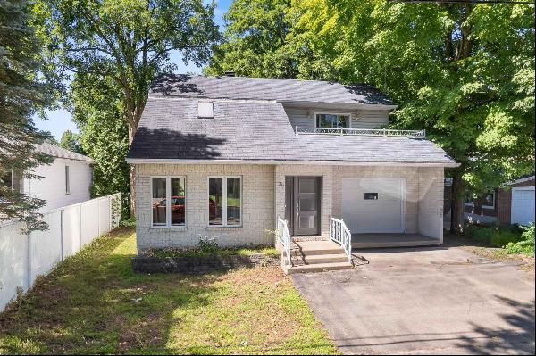 30 Rue Élisabeth, Boisbriand QC J7G4K9