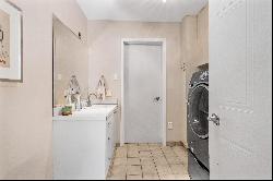 30 Rue Élisabeth, Boisbriand QC J7G4K9