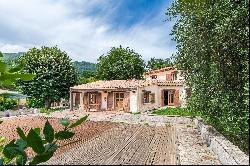 Character Villa in Vence: Peaceful Haven in Nature