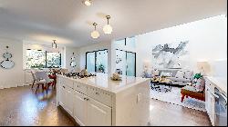 Luxurious Renovated Townhome with Stunning Views