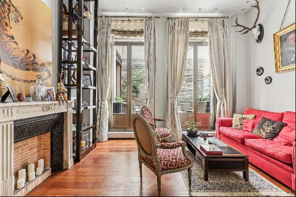 Paris 8th - Golden Triangle - Luxurious apartment with terraces