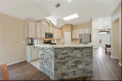 10506 Canyon River, Helotes, TX 78023