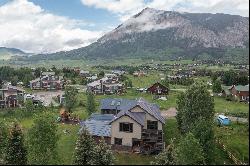 Welcome to 198 Aspen Lane! Just minutes from downtown Crested Butte