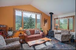 Welcome to 198 Aspen Lane! Just minutes from downtown Crested Butte