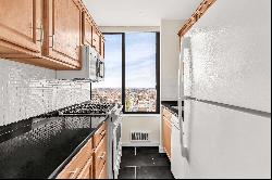 Stunning 2 Bed Condo in the Sky