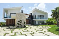 Cap Cana -  Modern Ocean and Golf View Villa boasting 5 Large Bedrooms