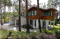 Spacious detached house in Jurmala