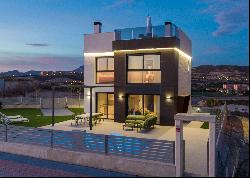 Modern villa with sea and Bonalba golf views