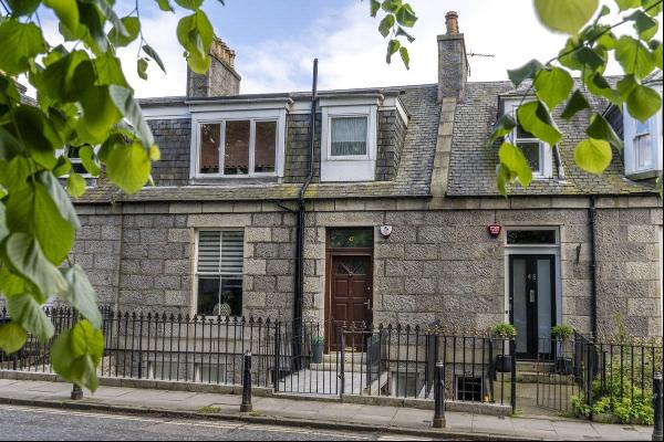 43 Springbank Terrace, Aberdeen, Aberdeenshire, AB11 6LR