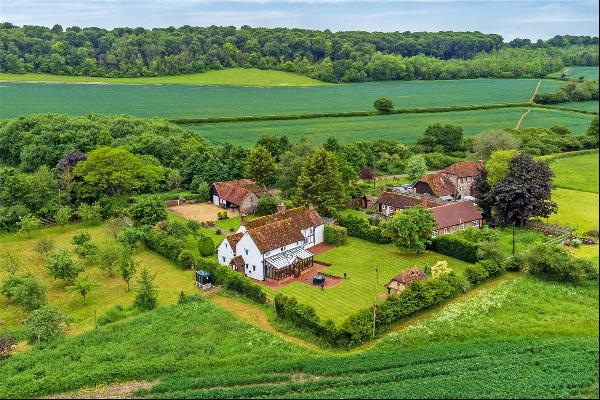 Bottom Road, West Wycombe, High Wycombe, Buckinghamshire, HP14 4BS