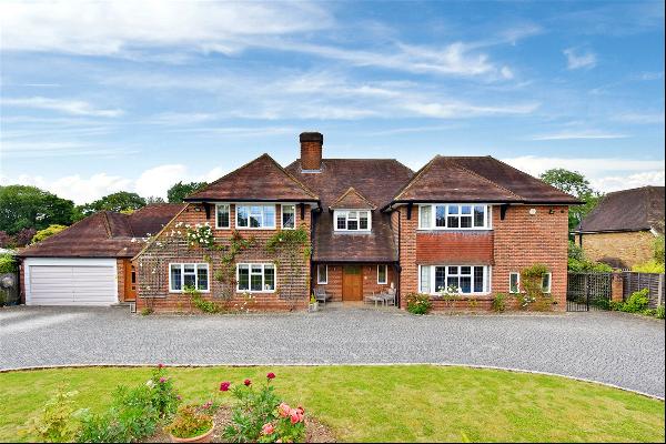 Marsham Way, Gerrards Cross, Buckinghamshire, SL9 8AW