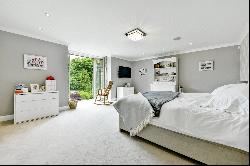 Marsham Way, Gerrards Cross, Buckinghamshire, SL9 8AW