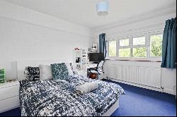 Ottways Lane, Ashtead, Surrey, KT21 2PW