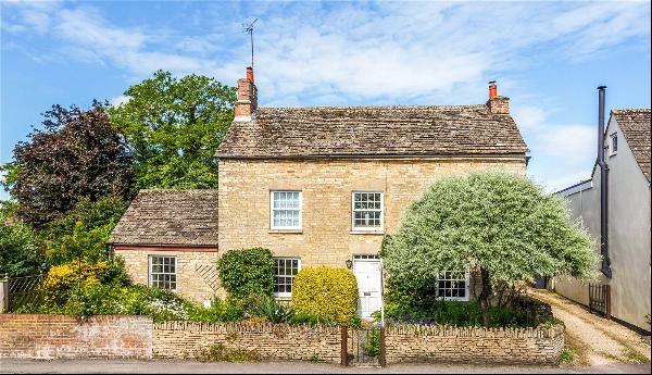 High Street, Cricklade, Swindon, Wiltshire, SN6 6AP