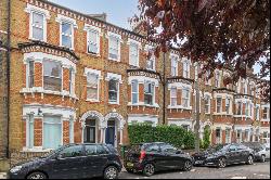 Tremadoc Road, London, SW4 7LL