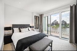 Ravensbourne Apartments, 5 Central Avenue, Fulham, London, SW6 2GN