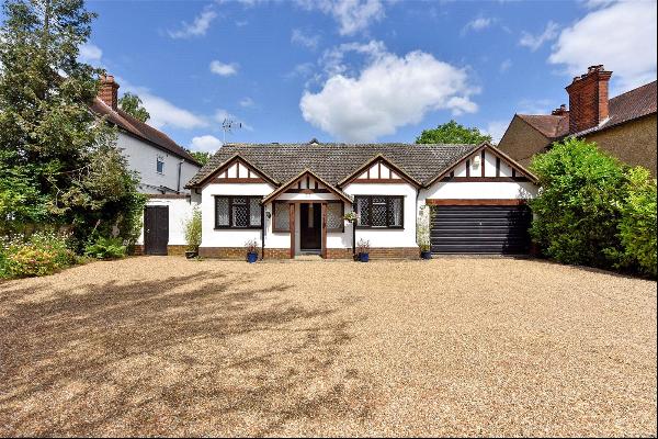 Bath Road, Taplow, Maidenhead, Berkshire, SL6 0NZ