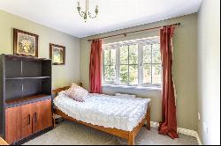 Spring Gardens, Newbury, Berkshire, RG20 0PR