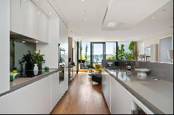 8/30 Simpson Loan, Quartermile, Edinburgh, EH3 9GS