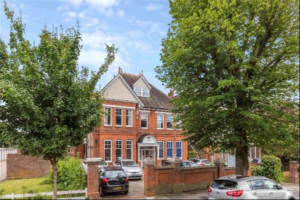 Corfton Road, London, W5 2HS