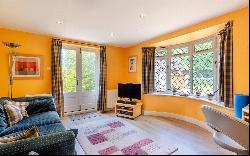 Crabtree Lane, Churt, Farnham, Surrey, GU10 2LA