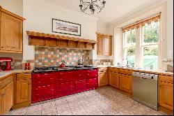 Creag Ard House, Aberfoyle, Stirling, Stirlingshire, FK8 3TQ