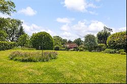 Shere Road, Ewhurst, Cranleigh, Surrey, GU6 7PQ