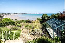 Le Mont de La Rocque, St Brelade, Jersey, JE3 8BQ