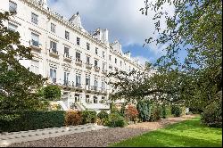 Hyde Park Gardens, London, W2 2LT