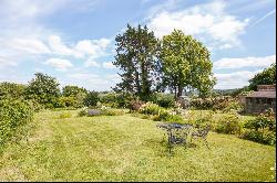 The Street, Sutton, Pulborough, West Sussex, RH20 1PS