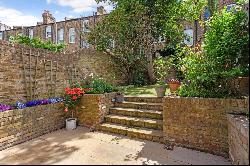 Ruvigny Gardens, Putney, London, SW15 1JR