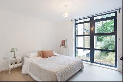 Scott Avenue, Putney, London, SW15 3PB