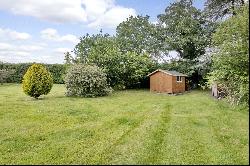 Borough Oaks Farm, Hale Street, East Peckham, Tonbridge, Kent, TN12 5HZ