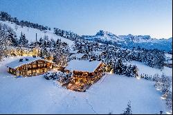 Chalet with a View of Mont Blanc