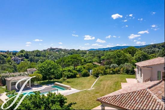 Beautiful 5-bedroom villa close to rent in Chateauneuf-Grasse