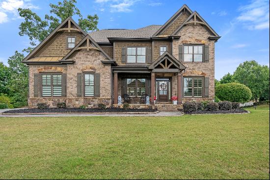 Stunning Executive Residence in the Gated Stonewater Creek Community