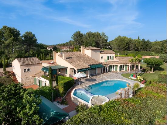 Propriété 465 m² sur 11 500 m² - Aix-en-Provence