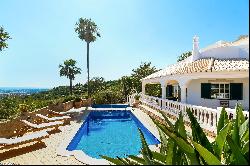 Detached house, 5 bedrooms, for Sale