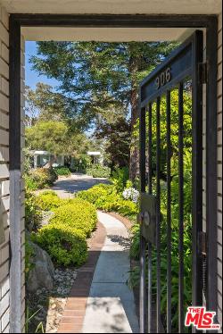 906 Chautauqua Boulevard, Pacific Palisades CA 90272