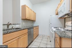 415 S 19th Street #1F, Philadelphia PA 19146