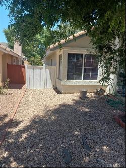 27321 Prominence Road, Menifee CA 92586