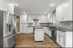 6449 Landview Rd, Squirrel Hill PA 15217