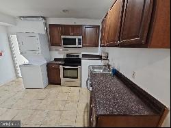 927 N 6th Street Unit 1, Philadelphia PA 19123