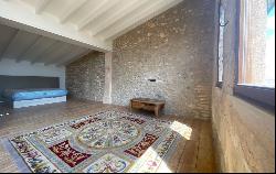 Charming palace house with courtyard and carport for sale in Por, Porreres 07260