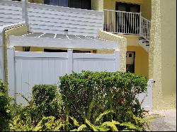 1 Windrush Boulevard #25, Indian Rocks Beach FL 33785