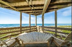 469 Maritime Place, Pine Knoll Shores, NC 28512