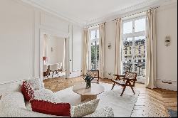 Apartment in Paris 5th - Notre-Dame / Ile de la Cité