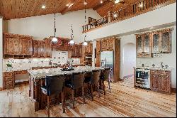 Immaculate 6 bedroom 4.5 bath home in the Leland Creek.