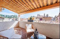 Cassis, City Center - Renovated 3-Room Apartment